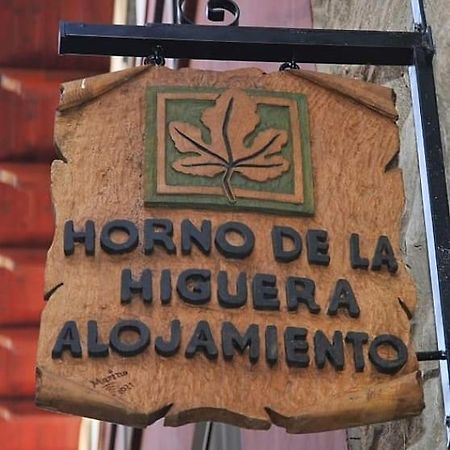 Horno De La Higuera Alojamiento ตูเดลา ภายนอก รูปภาพ